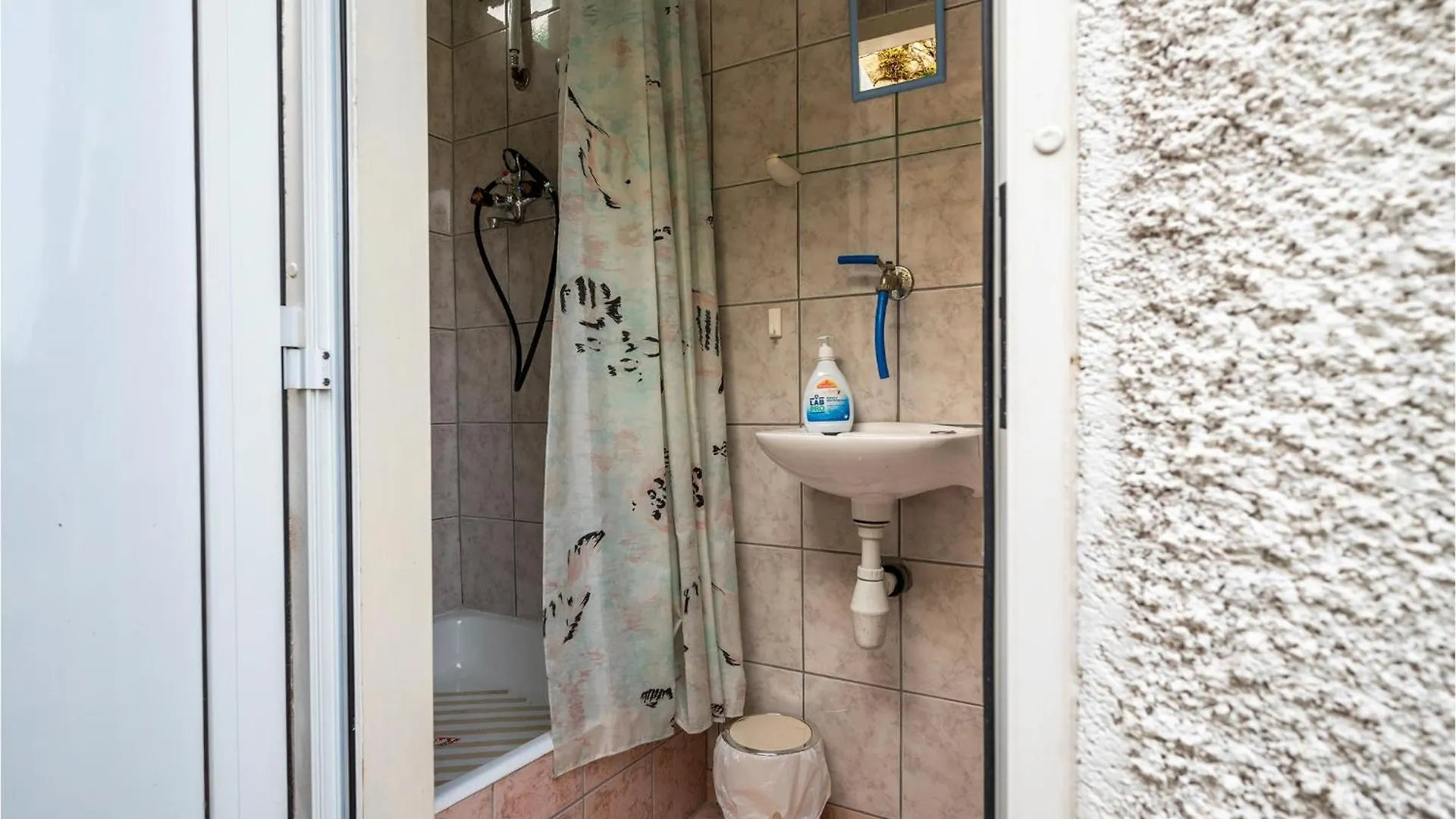 Cozy Home In Plomin With Kitchen Nyaraló