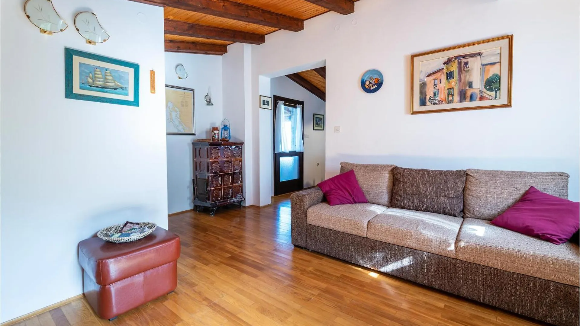 Cozy Home In Plomin With Kitchen Horvátország