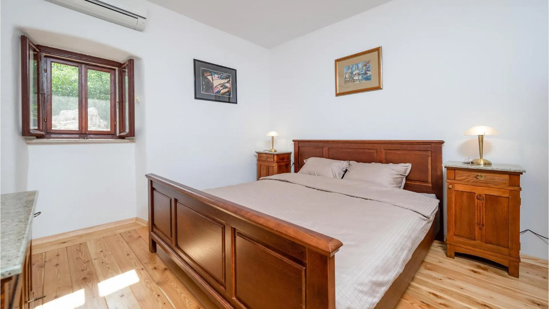 Holiday home Cozy Home In Plomin With Kitchen